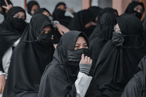 Understanding the Meaning of Ukhti and its Significance in Islam, .